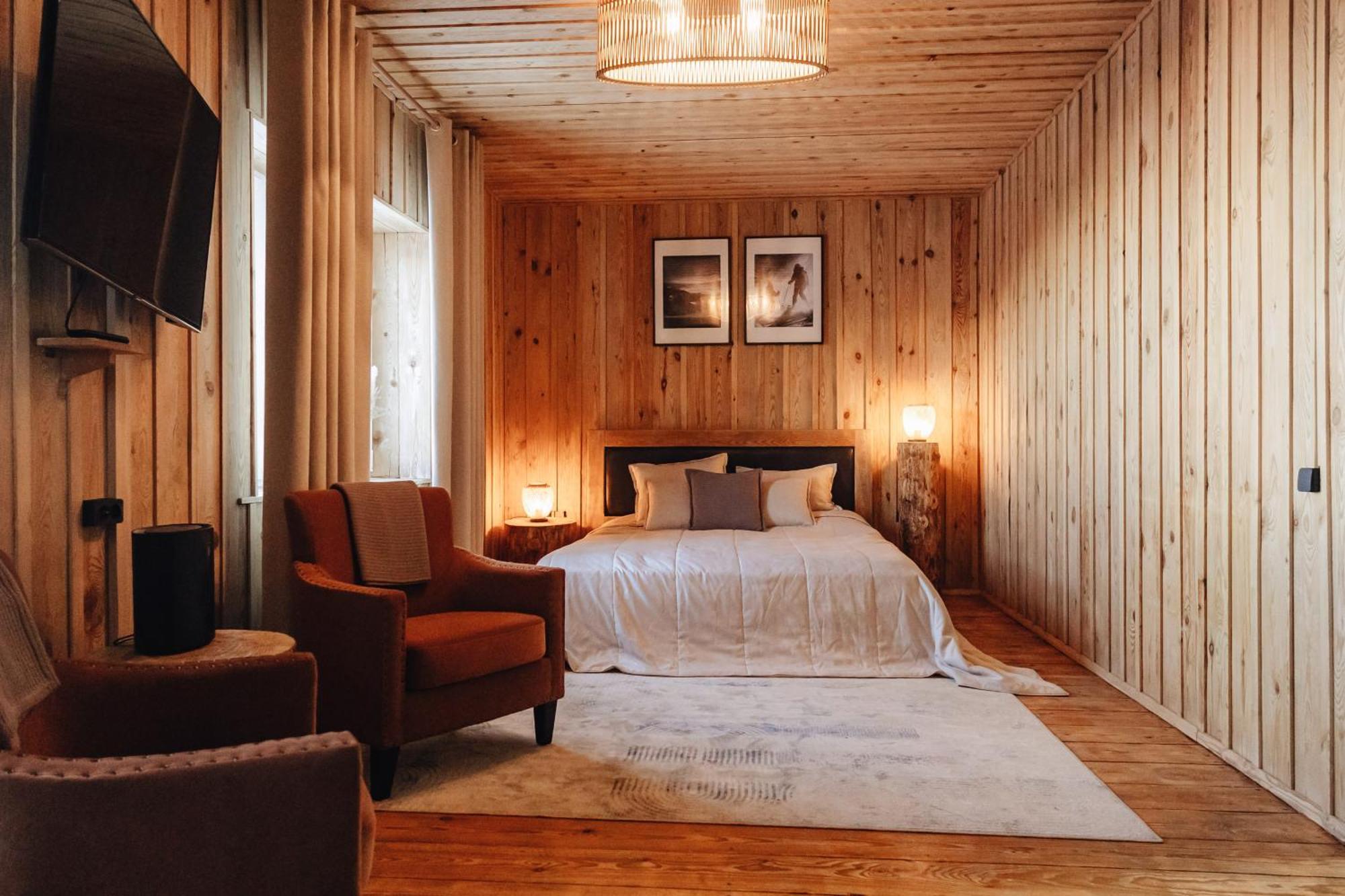 Le Mont Hotel Almaty Ngoại thất bức ảnh