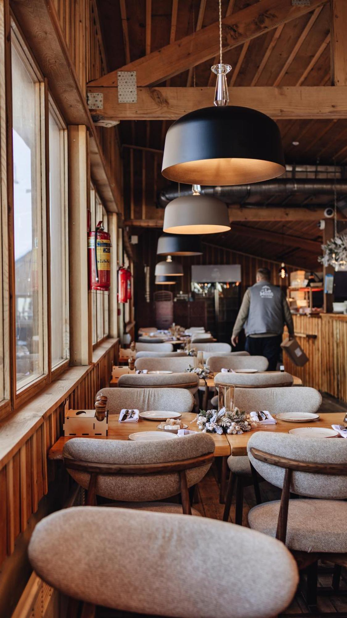 Le Mont Hotel Almaty Ngoại thất bức ảnh