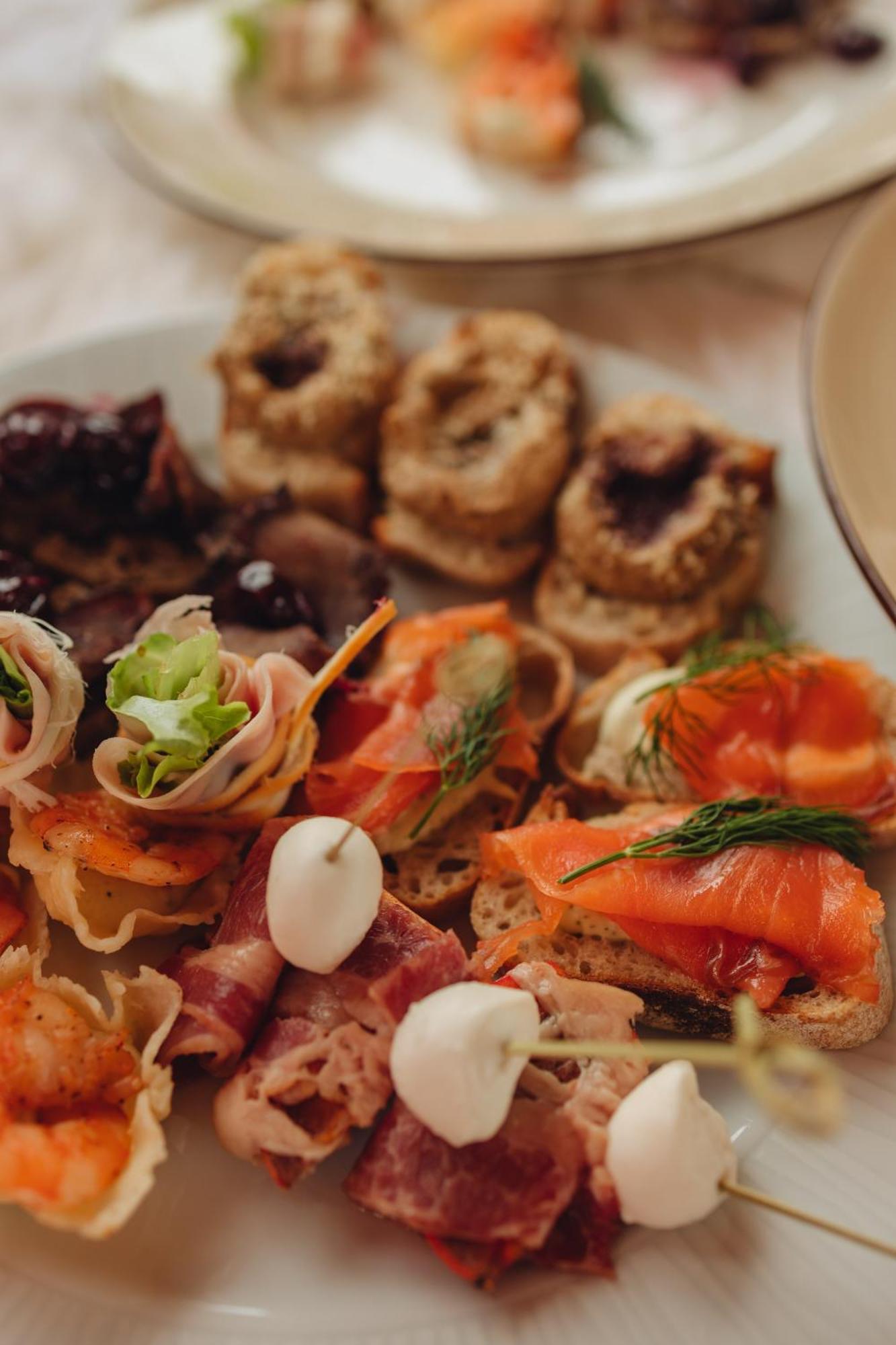 Le Mont Hotel Almaty Ngoại thất bức ảnh